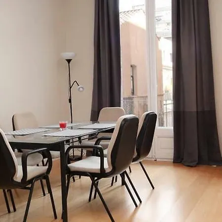Modern Quiet Flat With A Large Balcony Apartment *