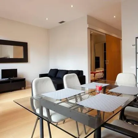 Modern Quiet Flat With A Large Balcony *