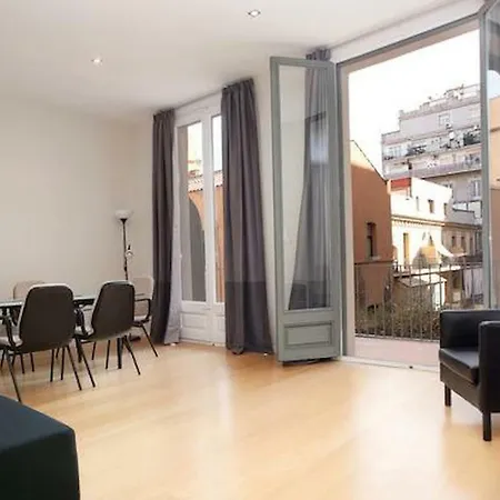 Modern Quiet Flat With A Large Balcony Apartment