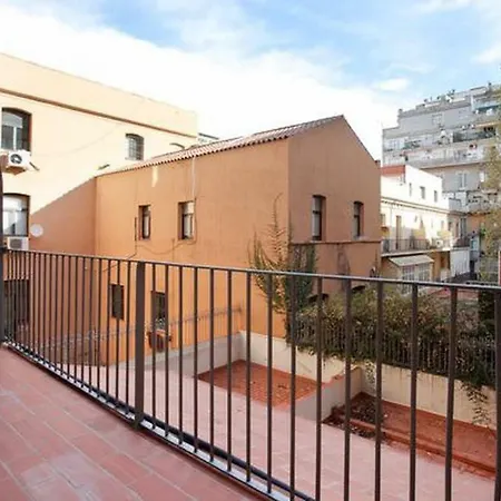 Modern Quiet Flat With A Large Balcony * Barcelona