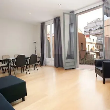 Modern Quiet Flat With A Large Balcony Apartment